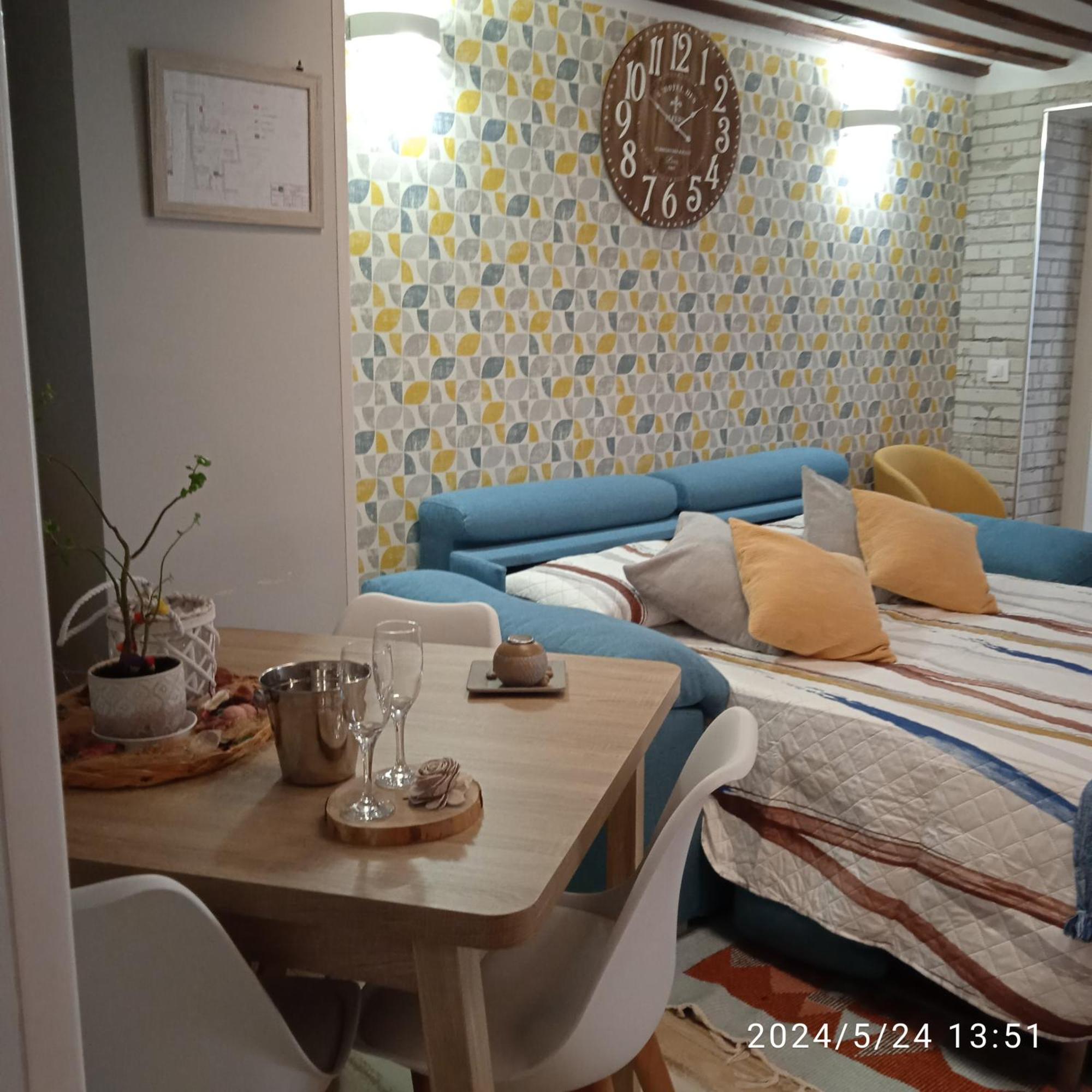 Apartamento Turistico El Empedrado De M&G Colmenar de Oreja Exterior foto